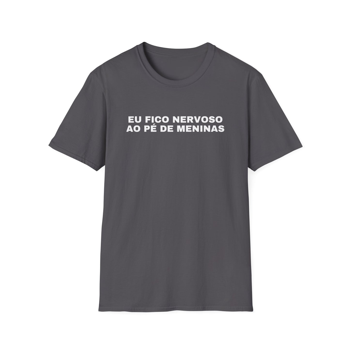 Eu fico nervoso ao pé de meninas